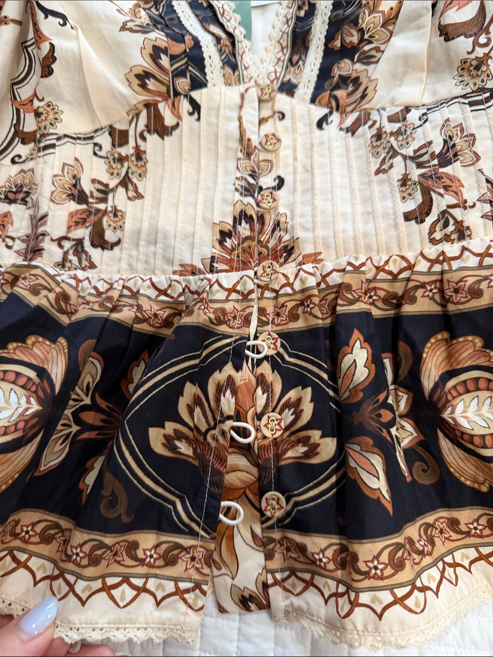 FARM Rio Cream Floral Peplum Blouse with Black & Brown Trim - Picture 8 of 10